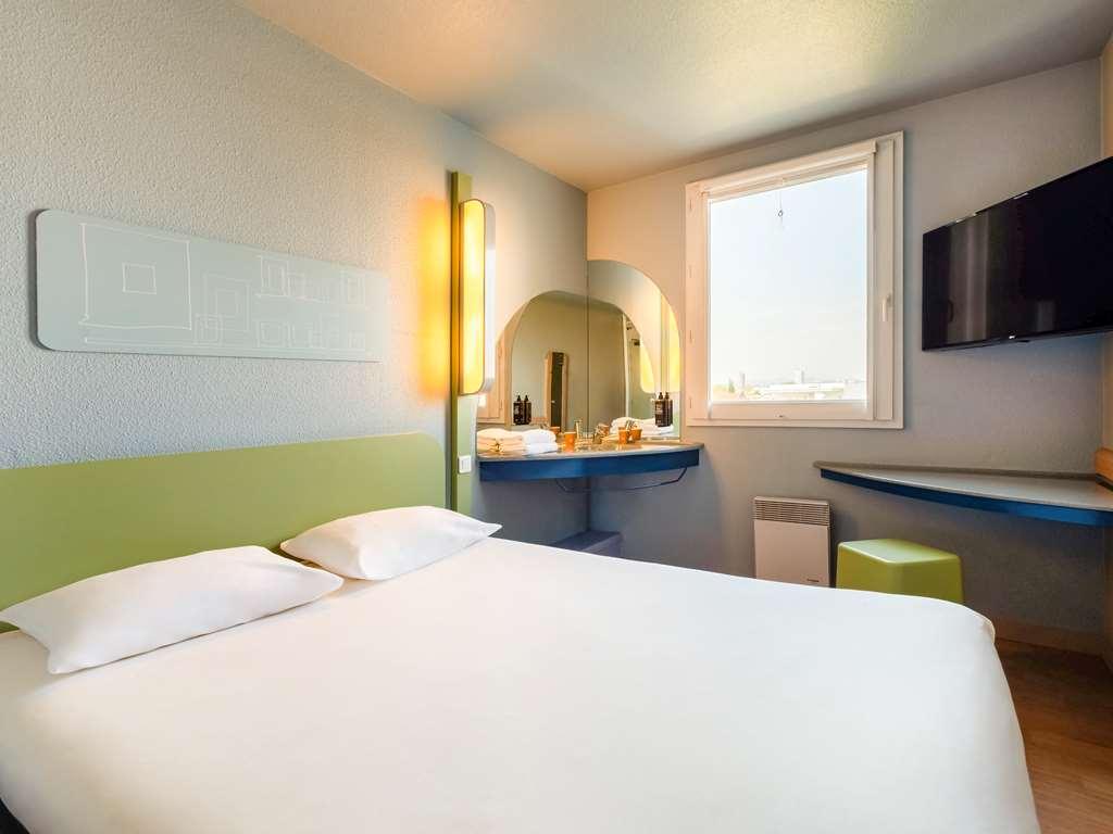 ibis budget Lyon Villeurbanne Zimmer foto