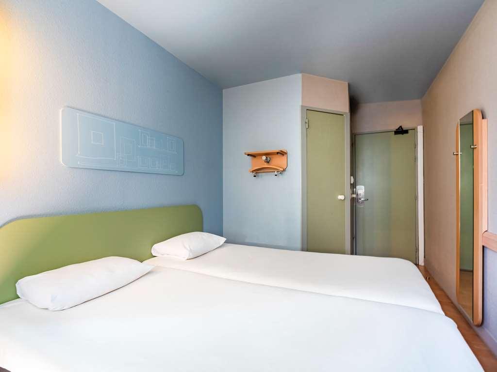 ibis budget Lyon Villeurbanne Zimmer foto